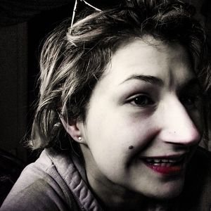 Meet your Posher, Queen Natalie 🍎